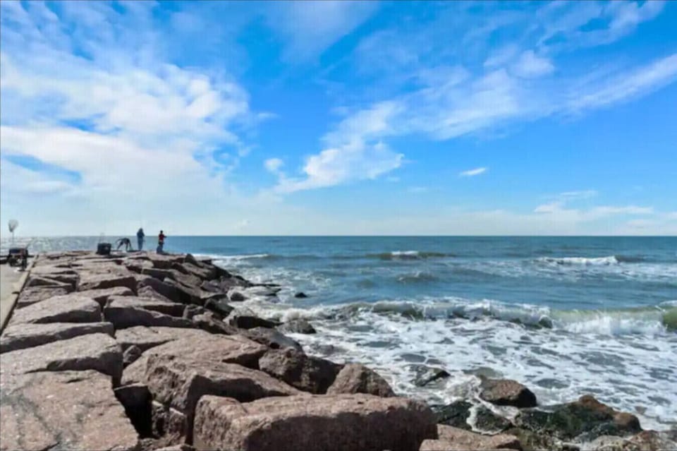 The many public piers along the beach are great for crabbing or fishing