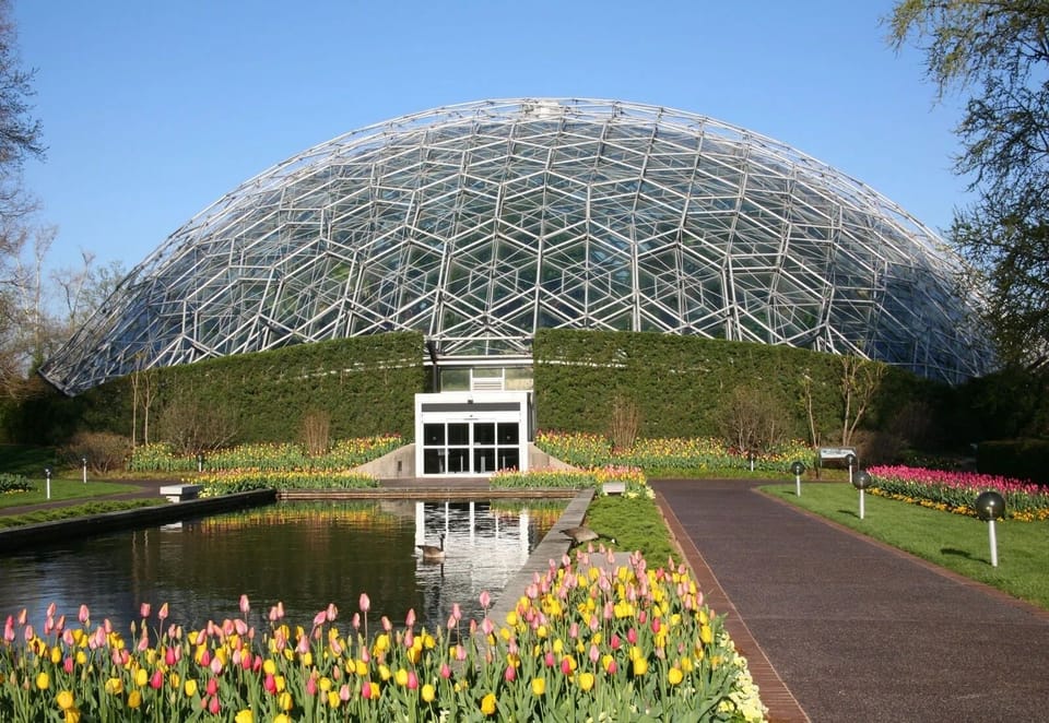 Near the Botanical Gardens