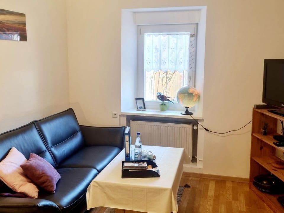 Ferienwohnung "sonne" - Appartement, Dusche und Badewanne, 1 Schlafzimmer Apartment in Rhineland-Palatinate