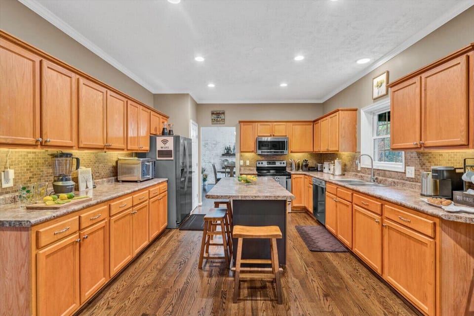 Cook up a feast in our fully-equipped kitchen with modern appliances and ample counter space.