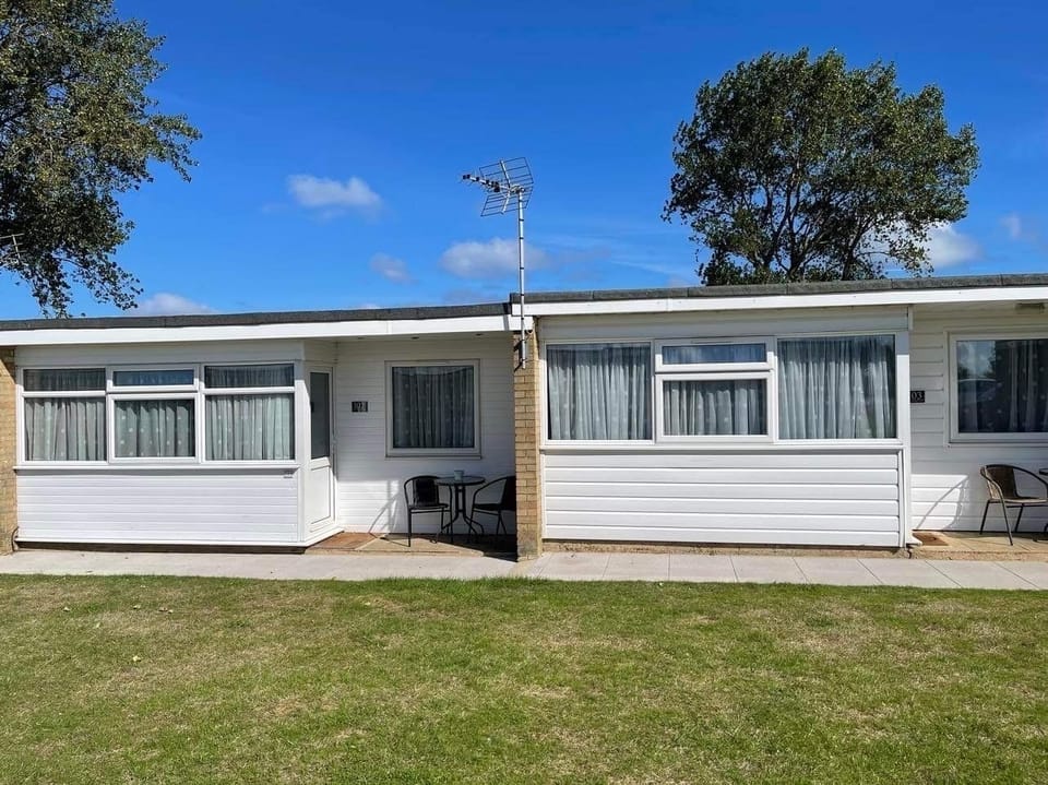 Two chalets together for families 