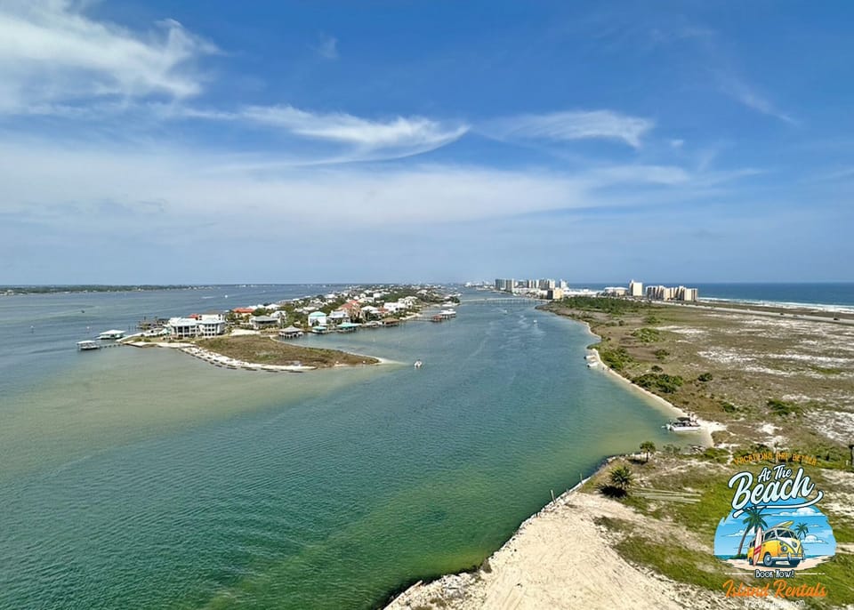 Caribe D1108. 2 bedrooms & 2 bathrooms. sleeps 10. Managed by Island Rentals