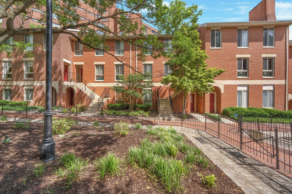 Garden Facing Stairway