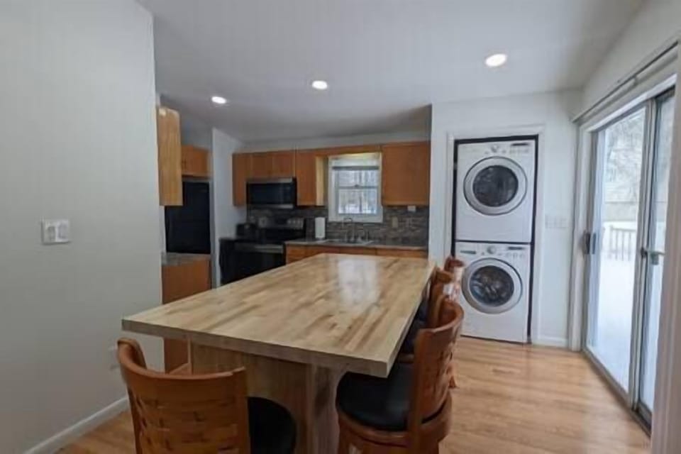 Kitchen and Eating Area