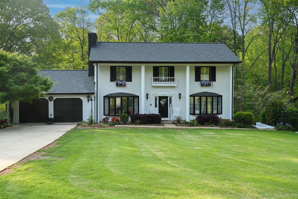 Southern Home front yard