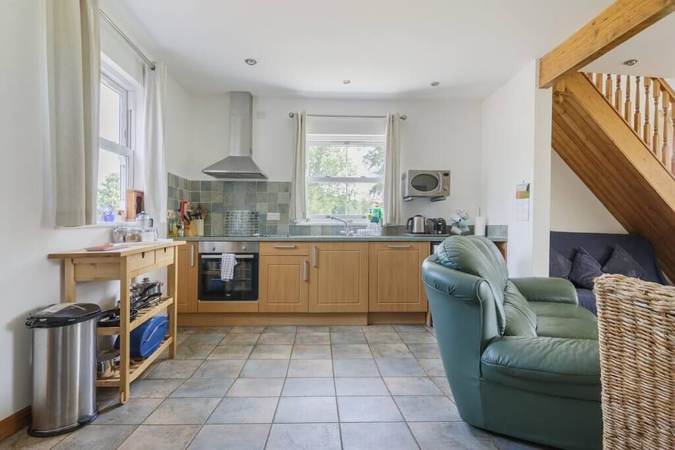 South kitchen (2)