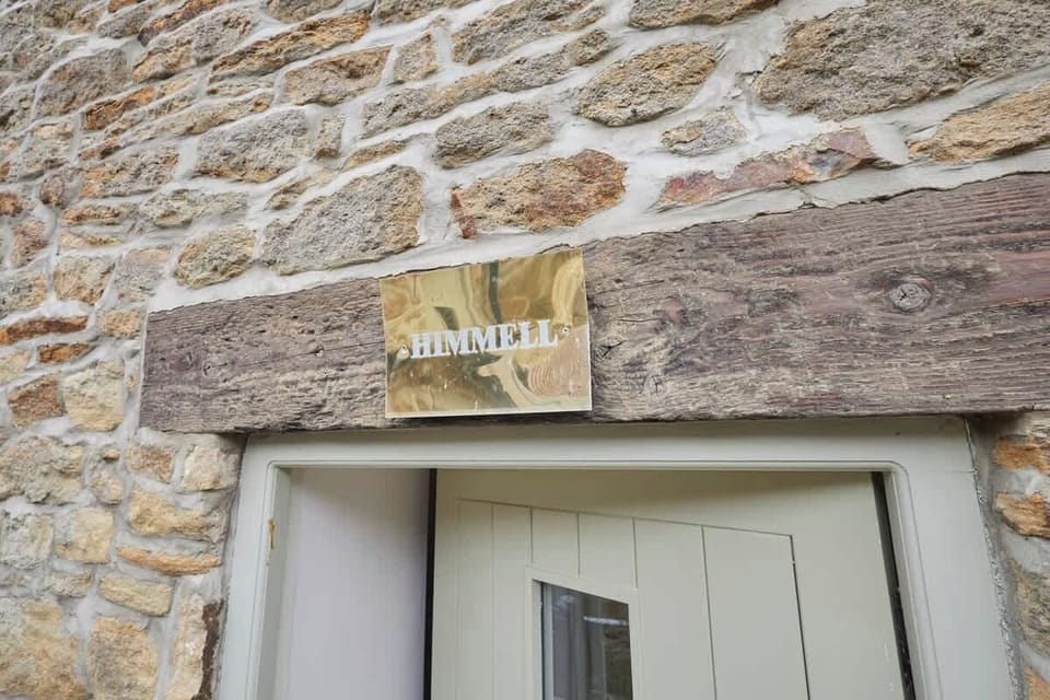 Himmell, Ruffside - Host & Stay