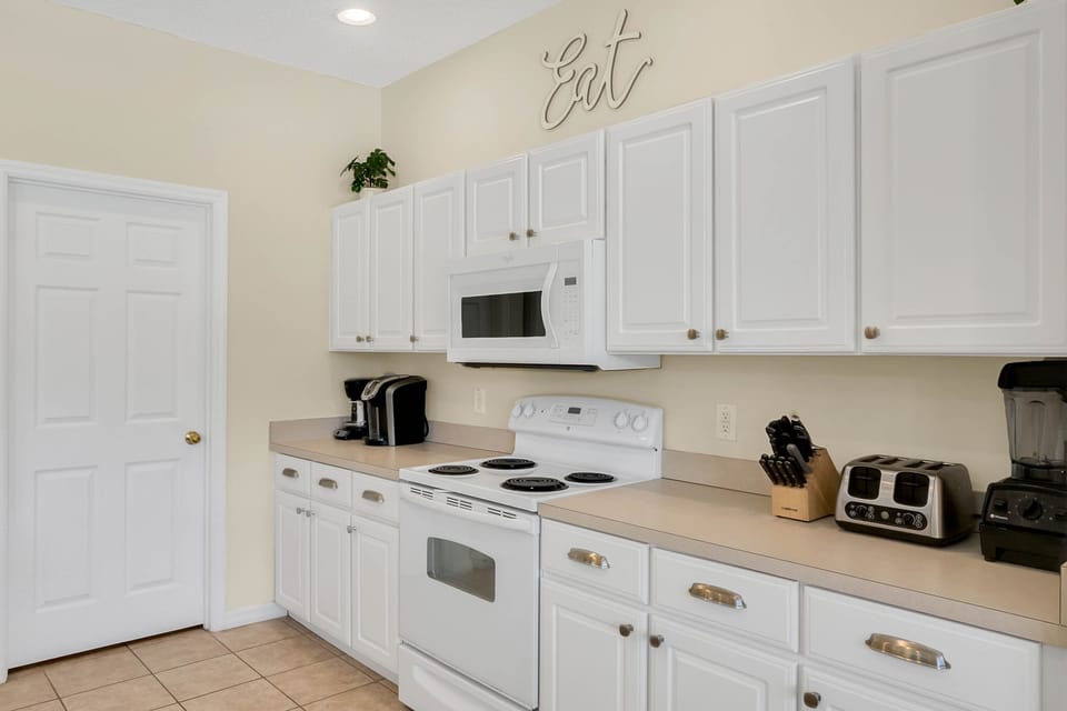8563-la-isla-drive--kissimmee--fl-34747---25