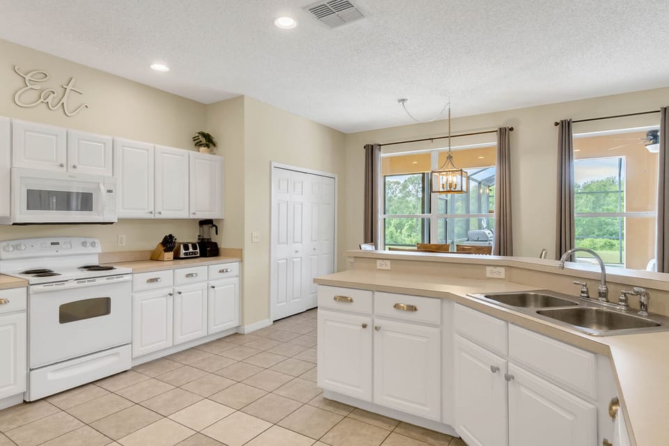 8563-la-isla-drive--kissimmee--fl-34747---26