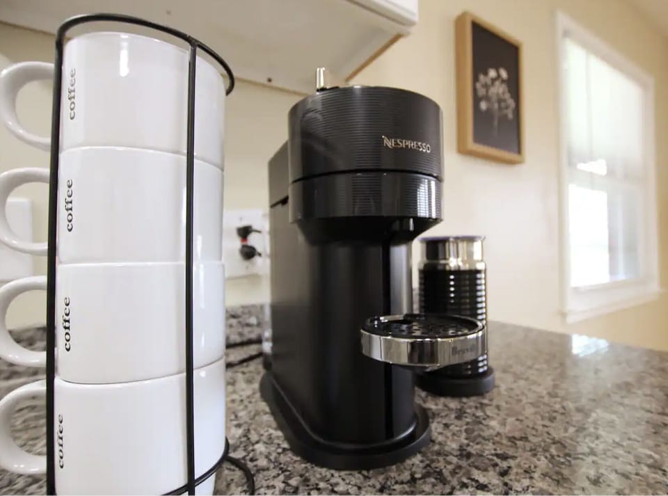 Nespresso and Milk Brother 
