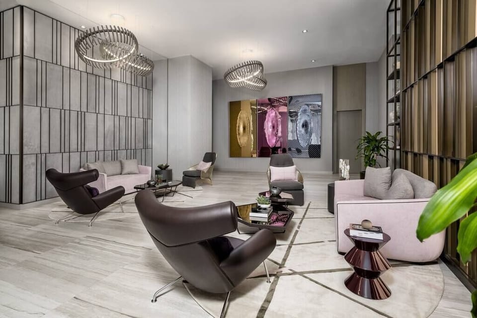 Lobby (2)