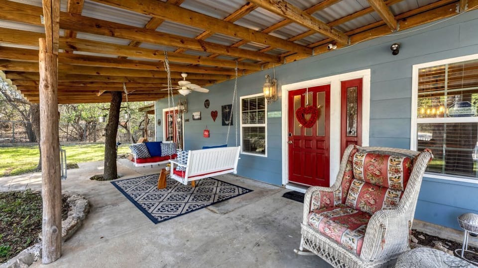 Relax on the front porch with a cup of coffee and enjoy the wildlife including white tail deer. The porch swings are the perfect spot for reading, relaxing and taking a nap.