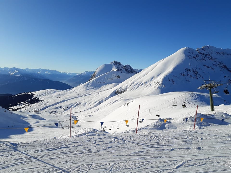Snow and ski sports