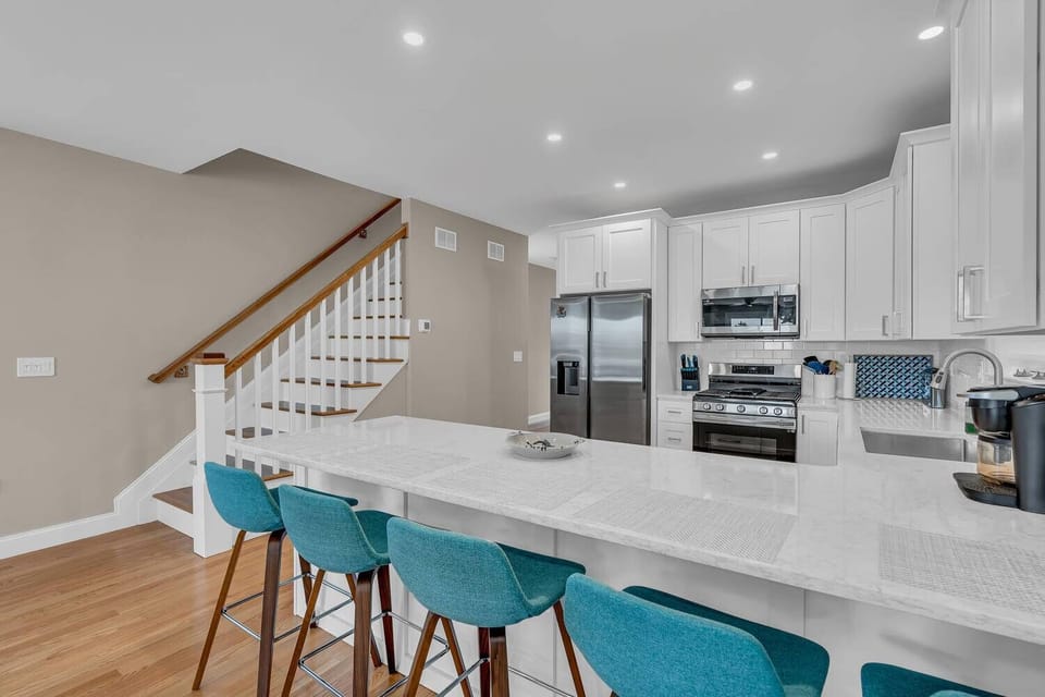 Breakfast bar