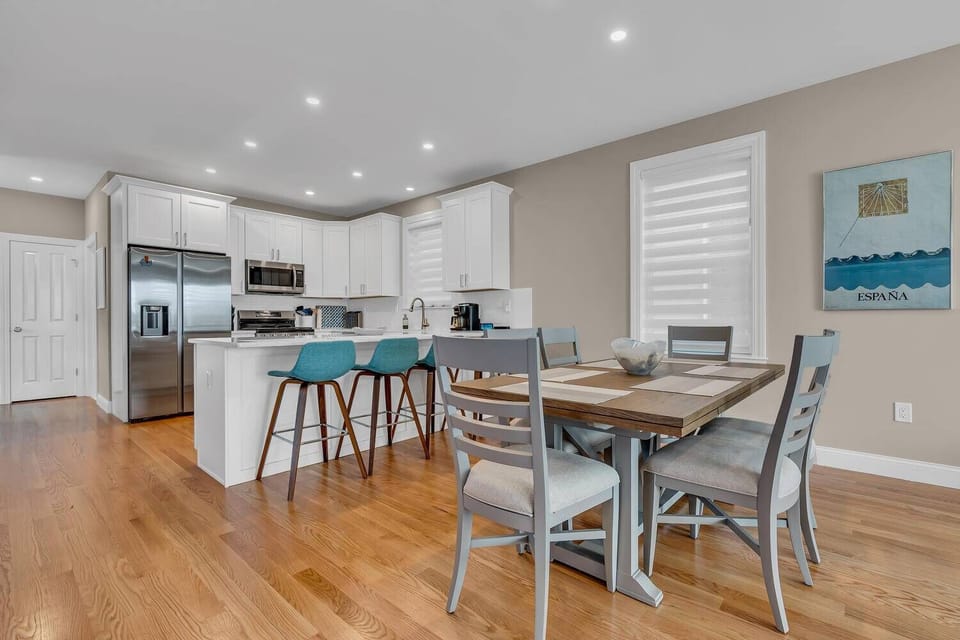 Dining and Kitchen area