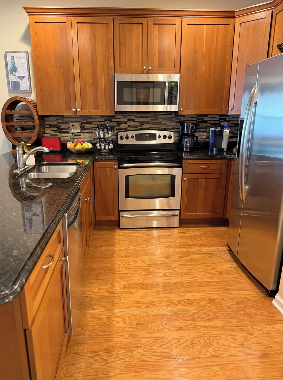 Large Full Kitchen