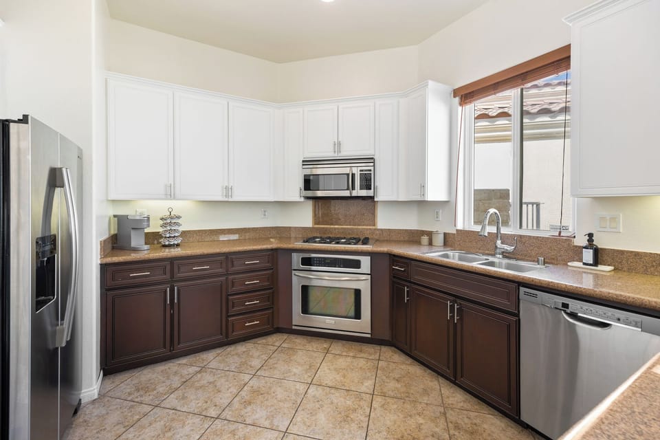 Whip up morning coffee or feast prep—this kitchen has everything you need.