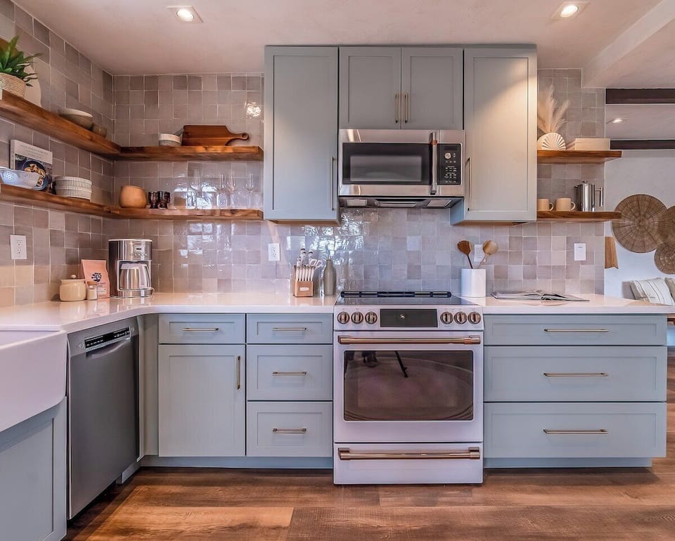 Fully equipped kitchen, stocked with all the supplies you need.