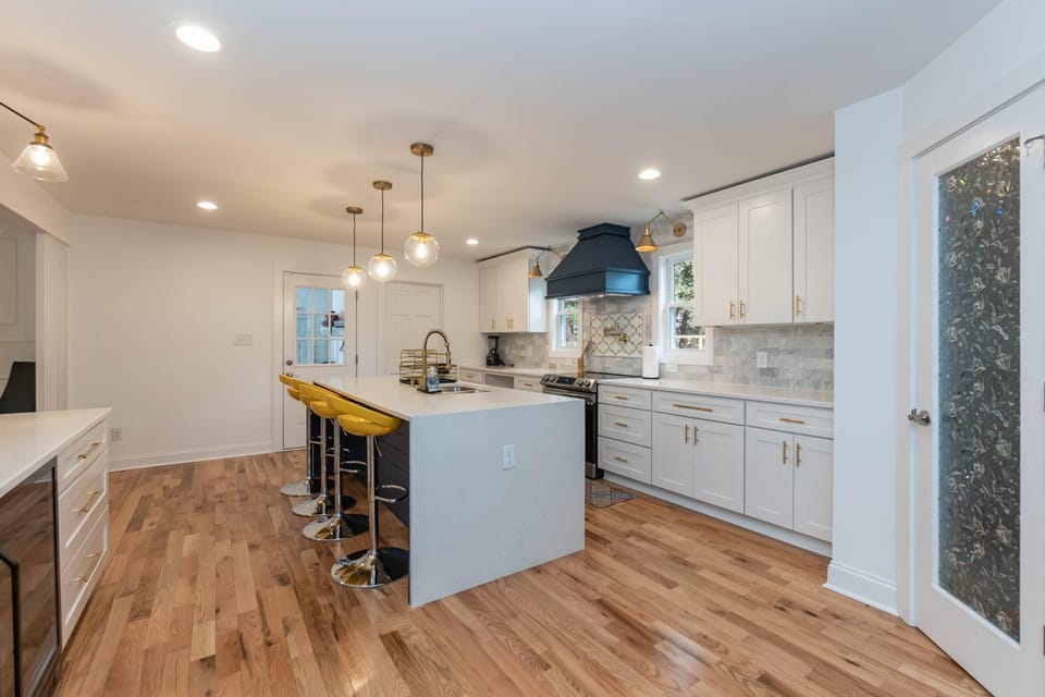 fully stocked kitchen 