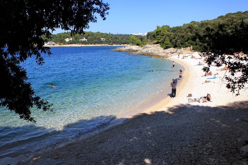 Nearby beaches
