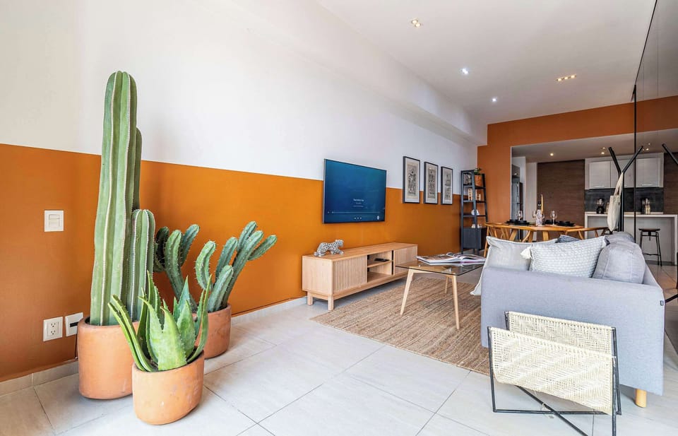 El mobiliario, la decoración y los servicios pueden variar ligeramente.