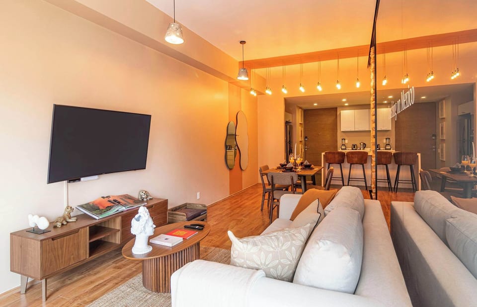El mobiliario, la decoración y los servicios pueden variar ligeramente.