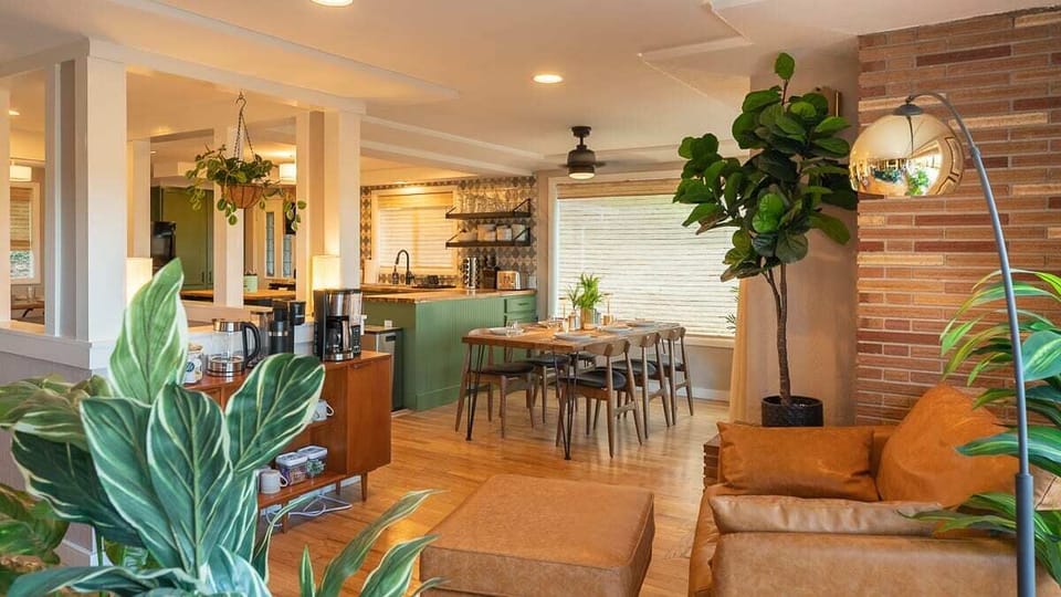 View from living room to dining area and kitchen