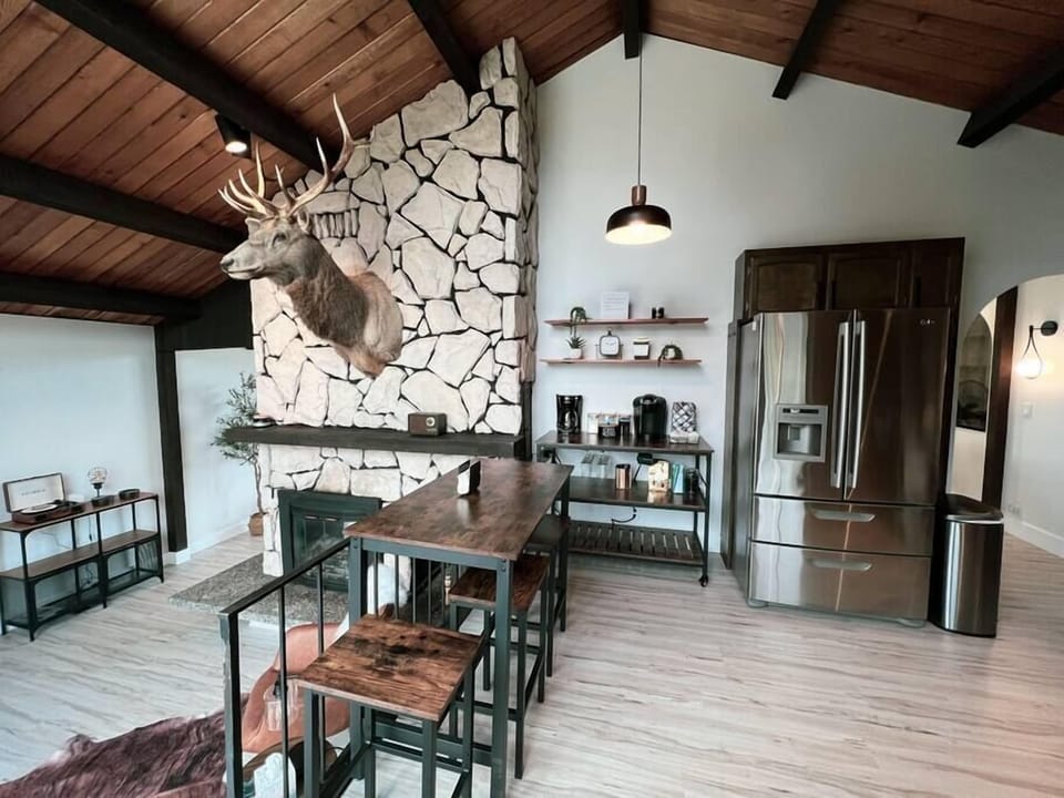 Kitchen (2)