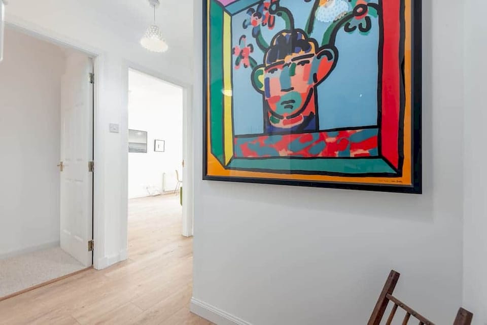 Bright and inviting reception area at 6 Abbey Street.