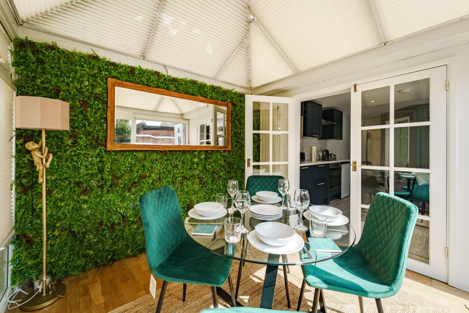 Apartment Dining Room