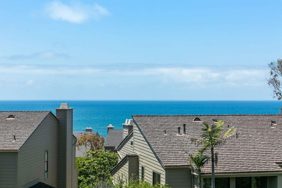 Beach/ocean view