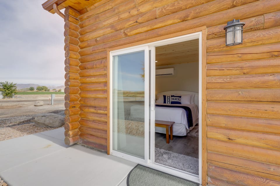 Side Patio | Bedroom Access