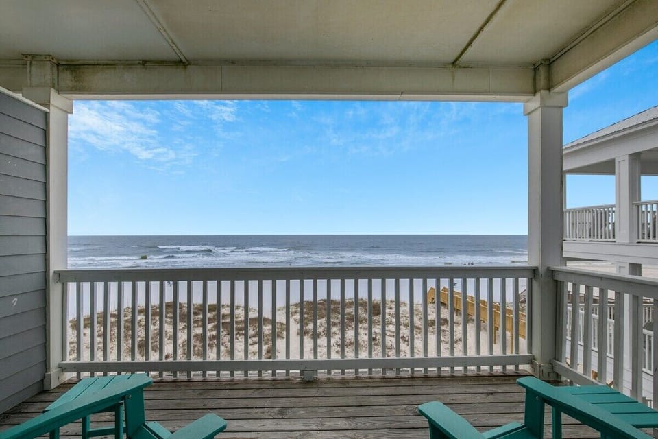 83 web or mls 1373 w beach blvd