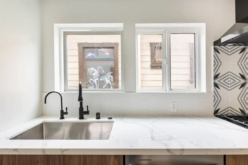 Kitchen Sink