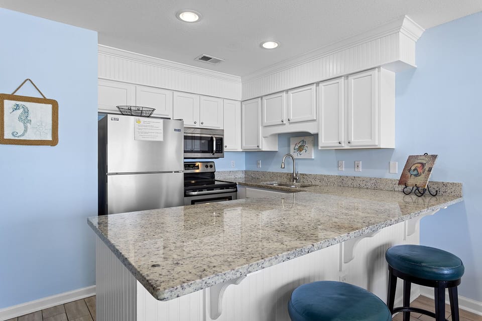 24-Windancer-205-Kitchen