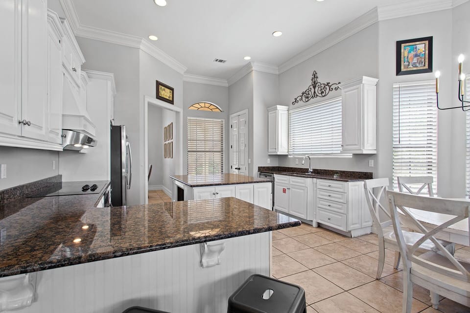 24-Sandcastle-Dreams-Kitchen
