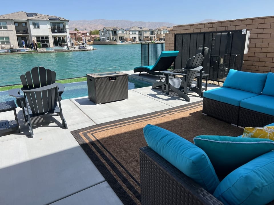 Backyard view of the lake