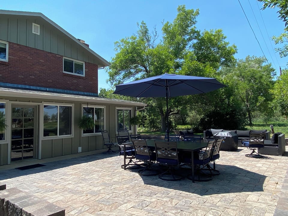 Outdoor dining and relaxation on the huge patio