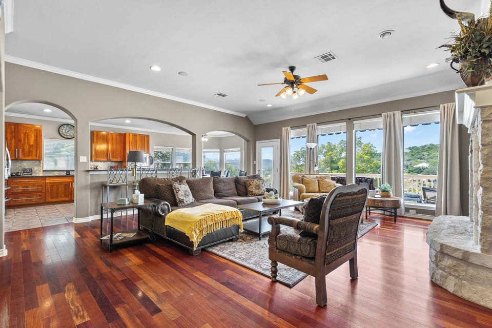 Main level living area