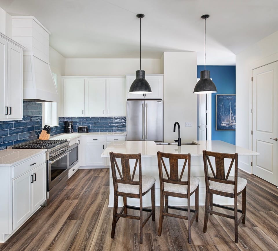 Cook up a storm in our chef-inspired open kitchen, fully equipped with modern appliances.