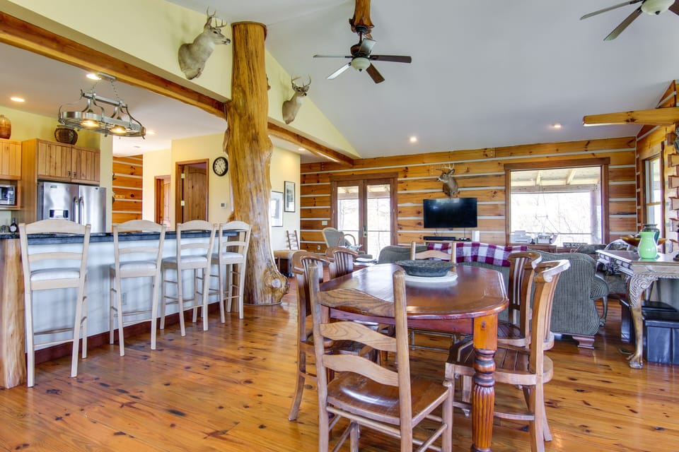 Dining Area | Dishware/Flatware | Trash Bags/Paper Towels | Board Games