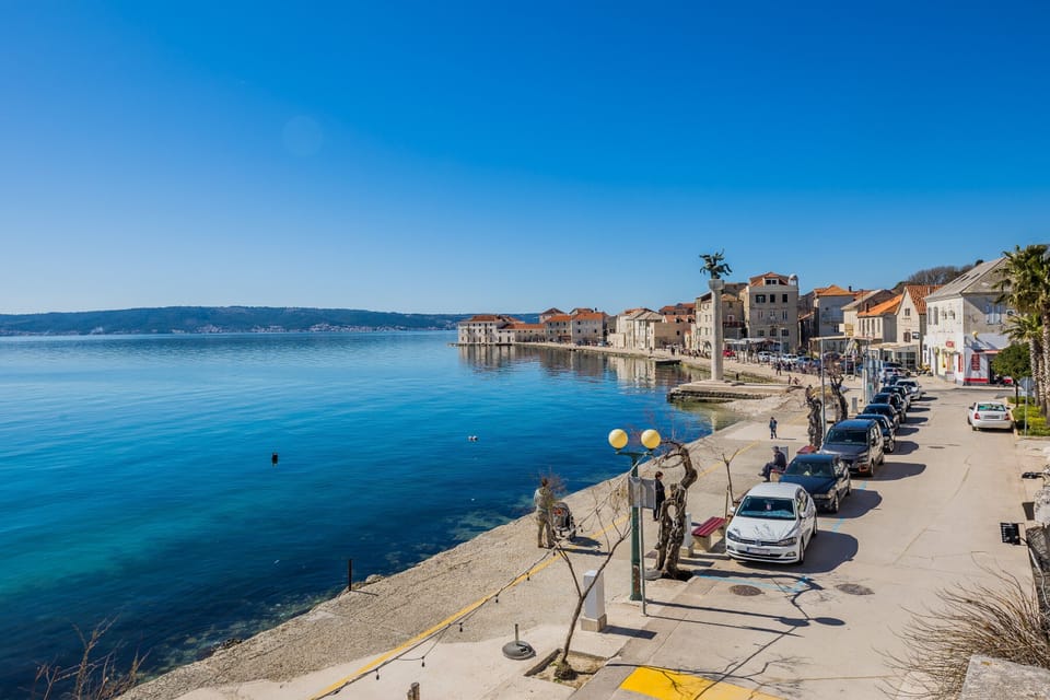 City promenade