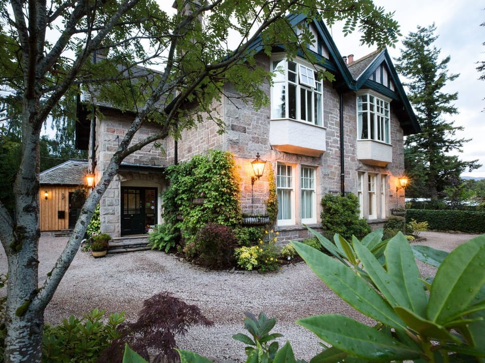 The Old Ministers House external front of house from car park