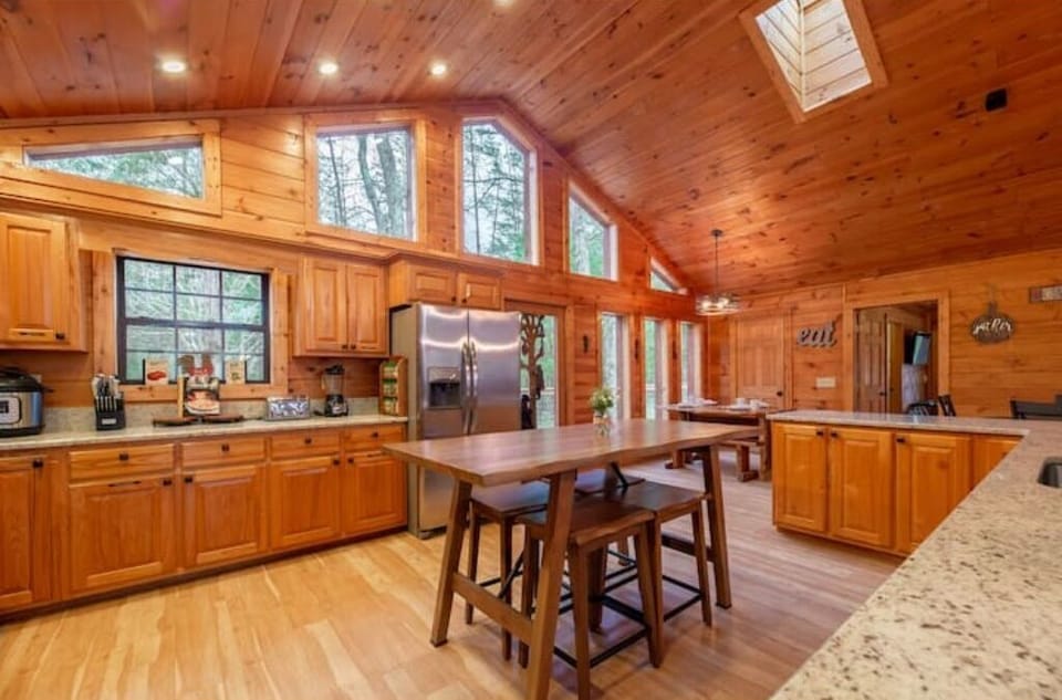 Kitchen with various appliances for the gourmet cook
