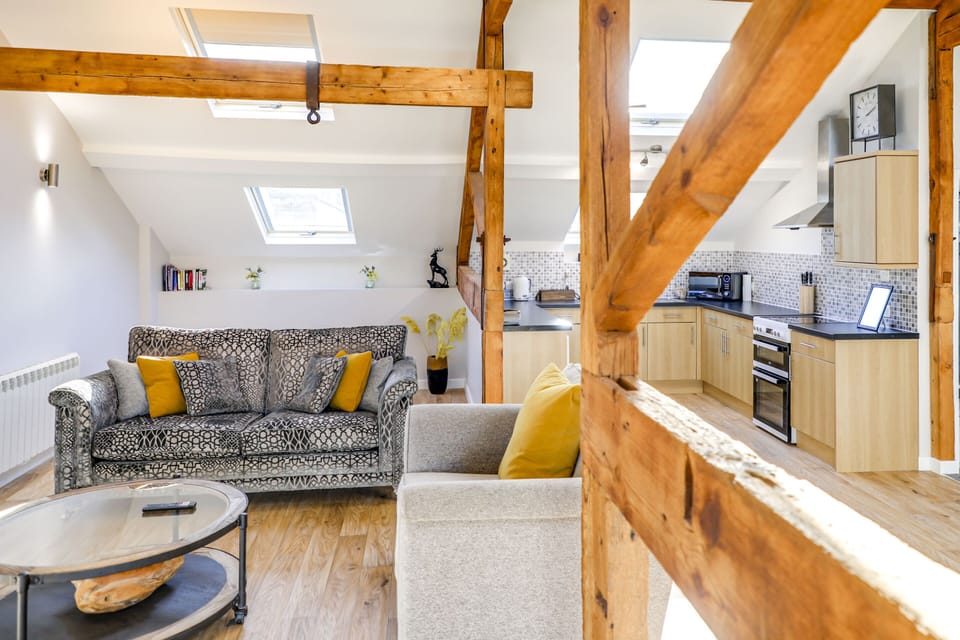 Living Room / Lounge