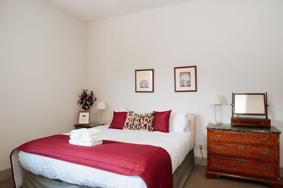 Gatehouse Annexe Bedroom