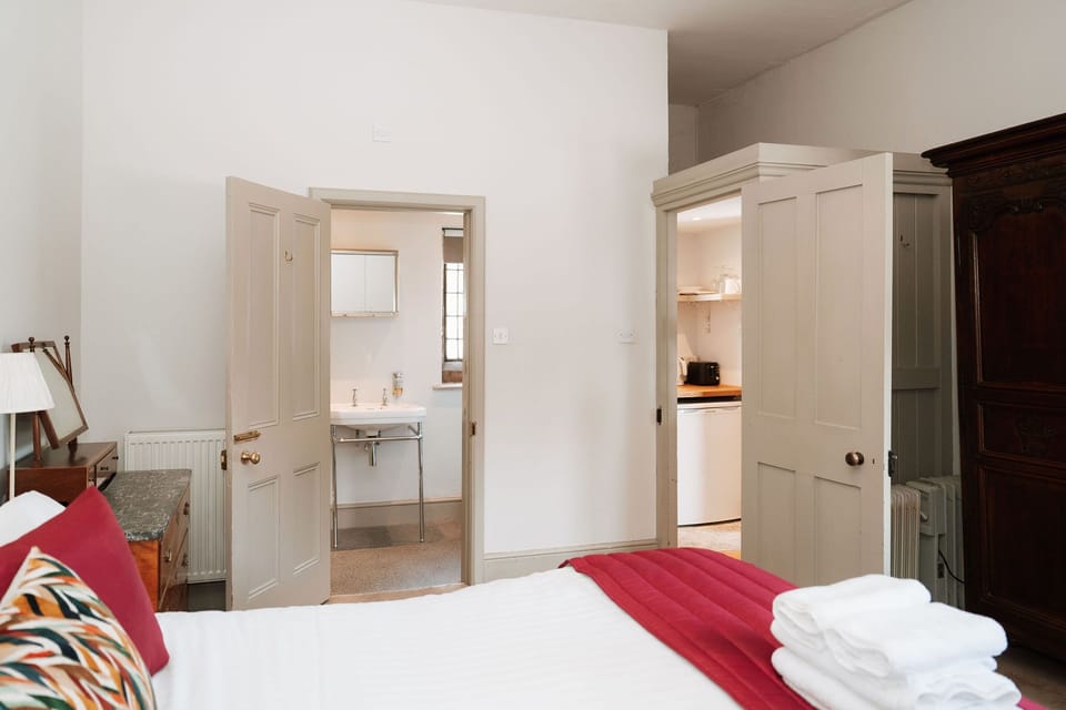 Gatehouse Annexe Bedroom 