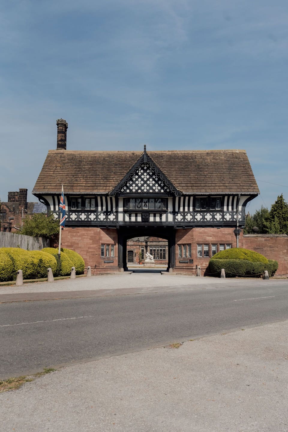 The Gatehouse - Entrance to Gatehouse Cottage