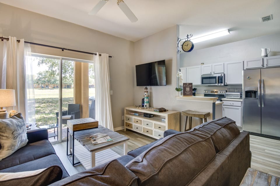 Living Room | 2 Pack 'n Plays | TV w/ Cable