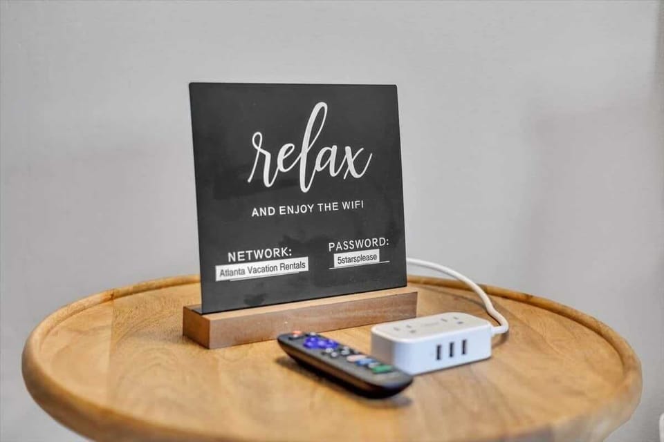 Strong wifi and plenty of power jacks